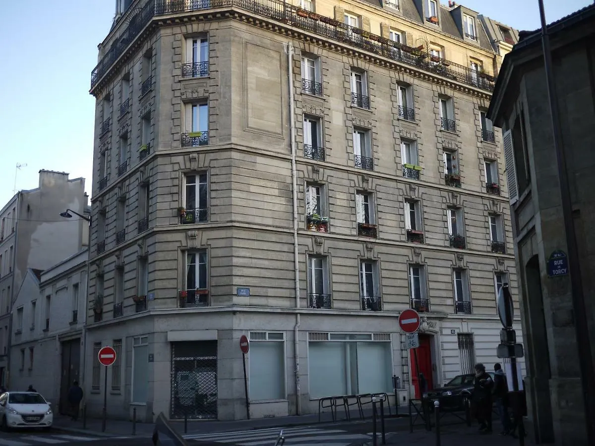 Bed and Breakfast Chambre D'hote Parisienne *